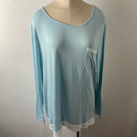 Chico's Tops - Chico’s Blue White Top Sz 4